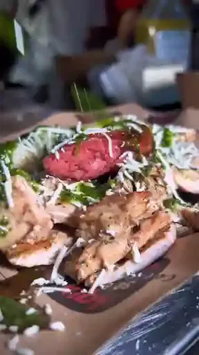 Arepa Pollo Ranchera